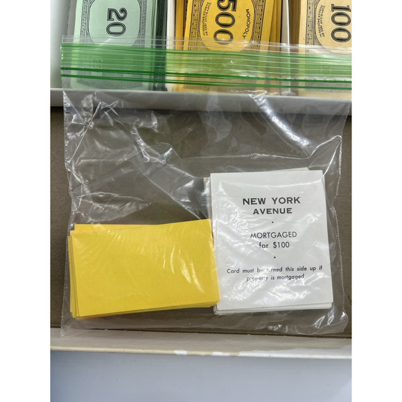 Vintage 1975 Monopoly No.9 Board Game Parker Brothers Family Night Collectible - Picture 15 of 16